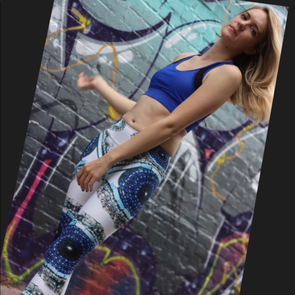 Looking at you Third Eye Leggings By Ventcri - Picture 2 of 8